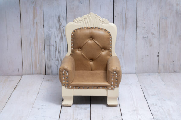 Royal Sofa (Cream)