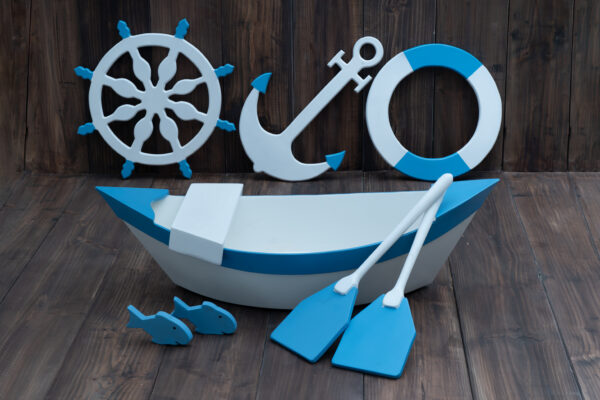 Boat with filler props